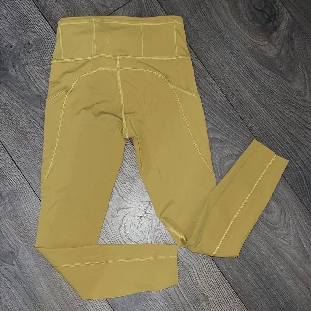 Lululemon Fast and Free Tight II 25" Non-Reflective Nulux
Grape Leaf
size 6 - Picture 5 of 12
